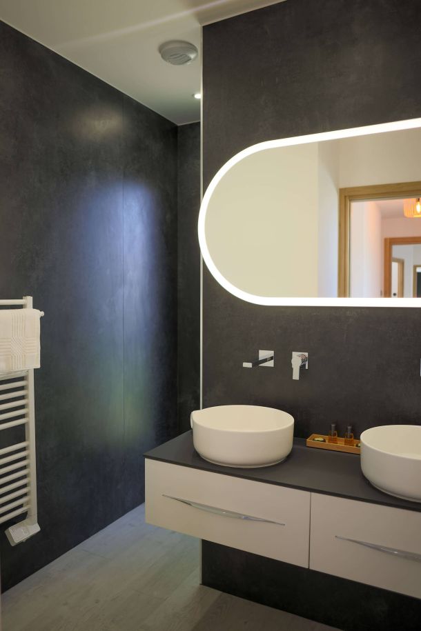 Villa Mare Monti - Ensuite bathroom - Green bedroom